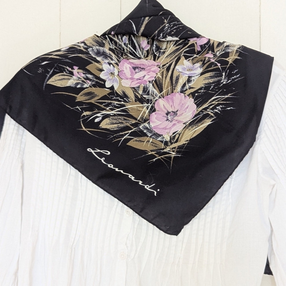 Leonardi  Square Scarf Black Floral Vintage Pink Lavender Tan Y2K Feminine